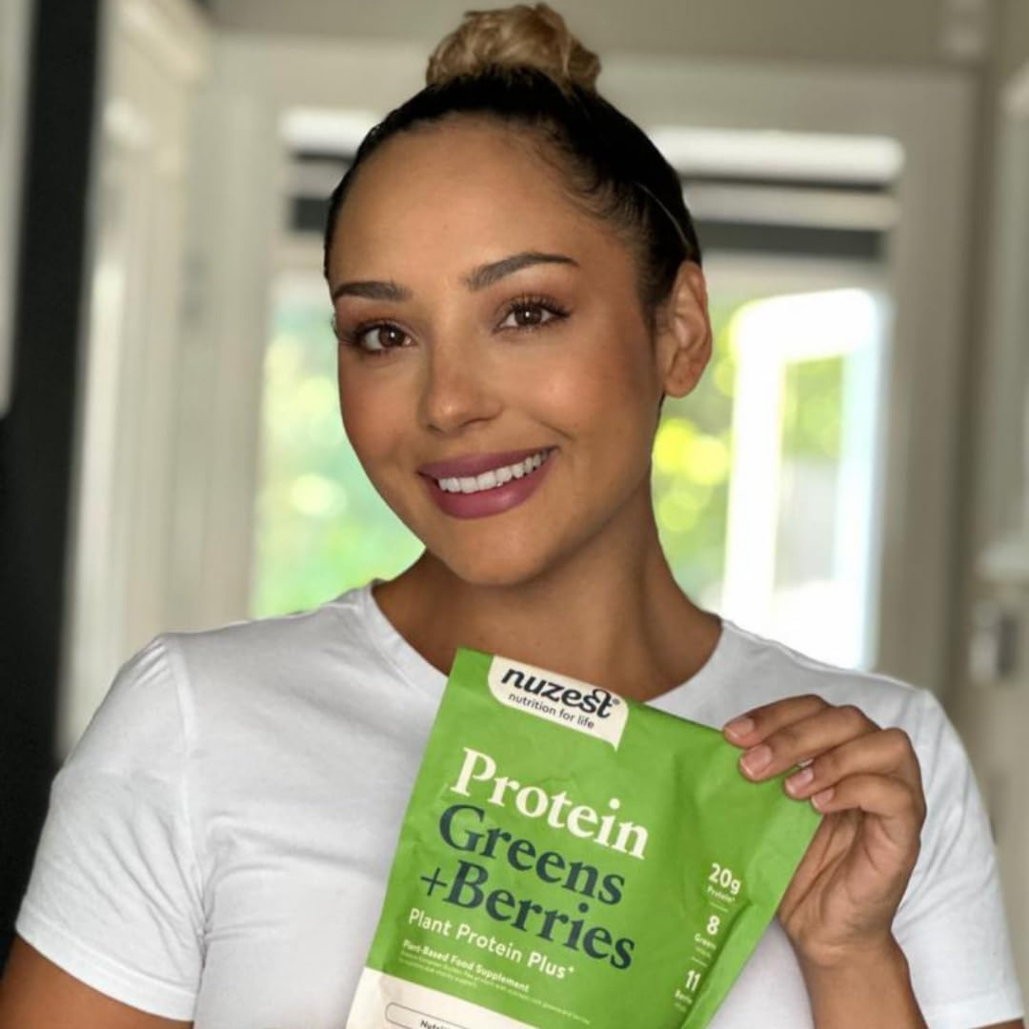 Nuzest, Protein Greens + Berries, Vanilla Caramel, 10.6 Oz