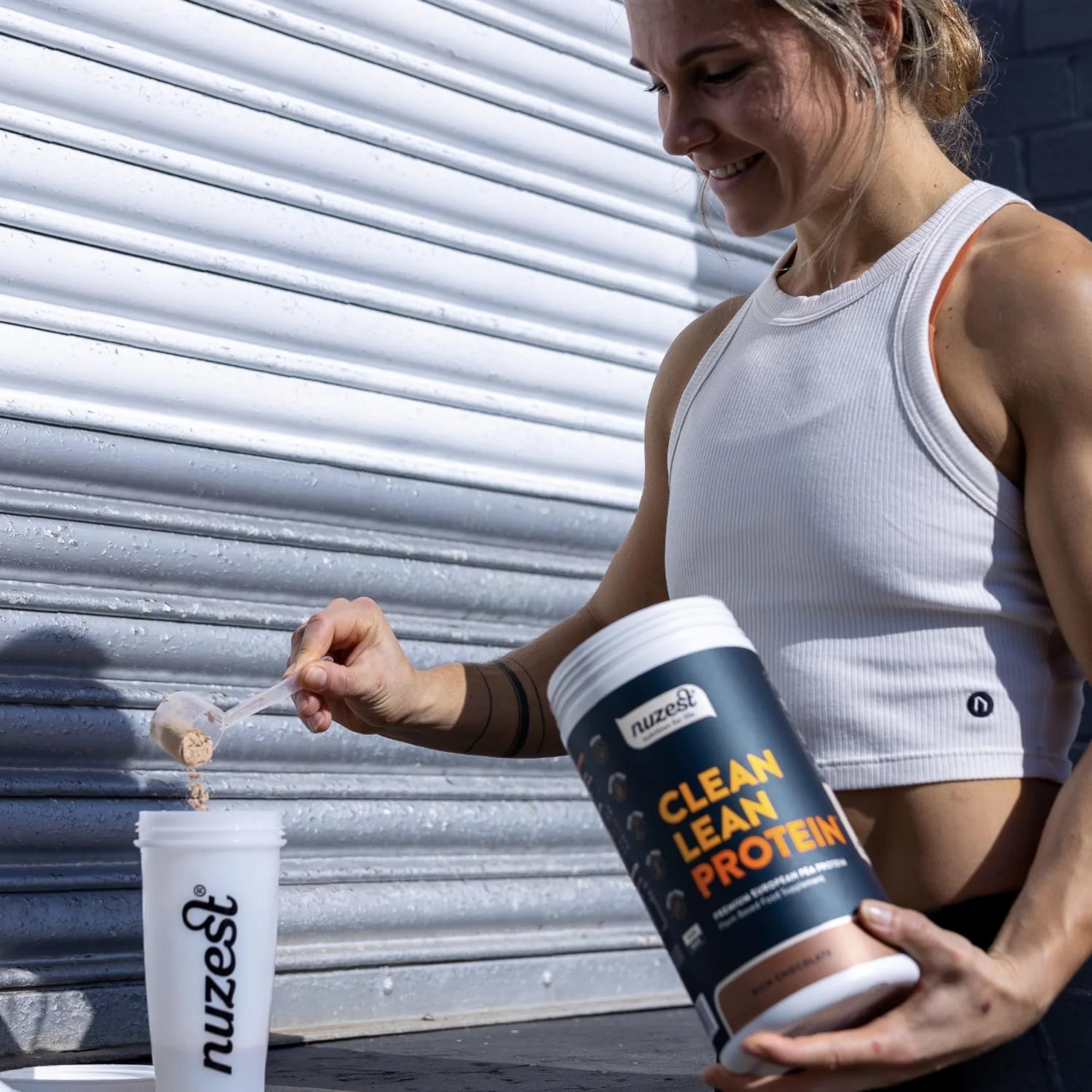 Nuzest, Pea Protein Powder, Clean Lean Protein, Rich Chocolate, 10 Servings, 8.8 Oz